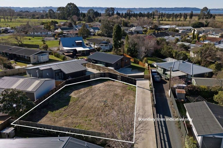 Photo of property in 8a Darroch Street, Fairy Springs, Rotorua, 3015