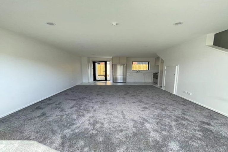 Photo of property in 7/14 Wilsher Crescent, Henderson, Auckland, 0612