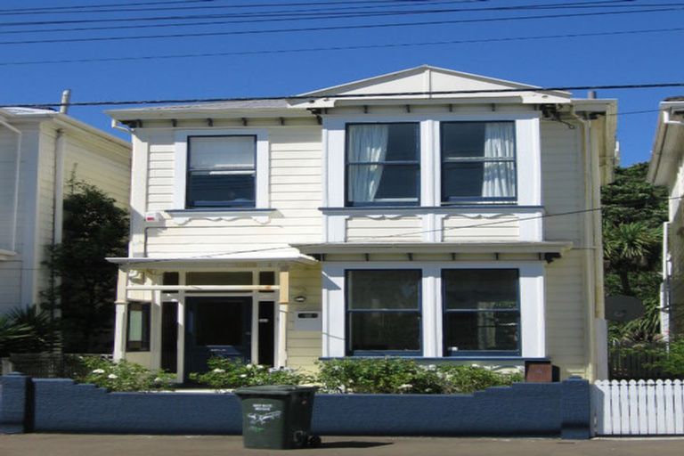 Photo of property in 16 Roy Street, Newtown, Wellington, 6021