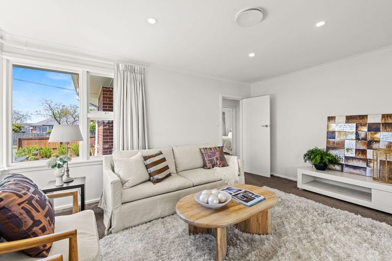 Photo of property in 31 Flower Street, Bryndwr, Christchurch, 8053