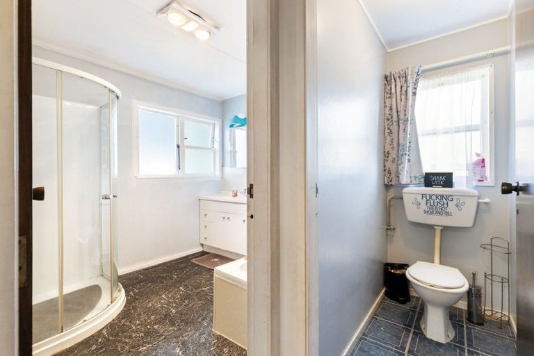 Photo of property in 22 Waitere Street, Marton, 4710