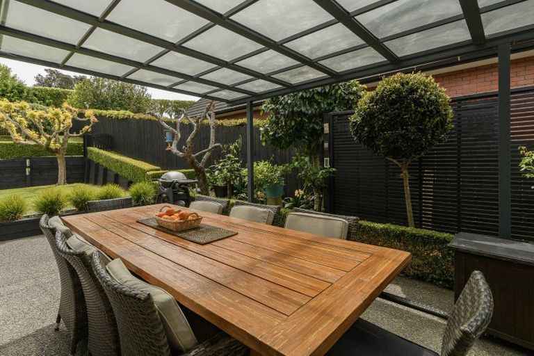 Photo of property in 16 Raukawa Drive, Bethlehem, Tauranga, 3110