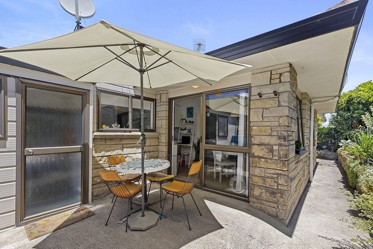 Photo of property in 217b Valley Road, Mount Maunganui, 3116