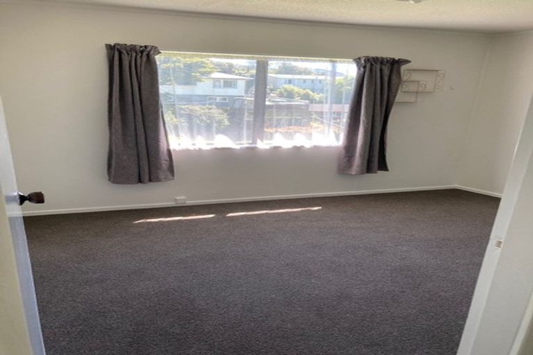 Photo of property in 36 Jackson Terrace, Ranui, Porirua, 5024