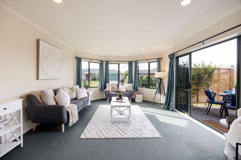 Photo of property in 9 Northmeadow Drive, Rototuna, Hamilton, 3210