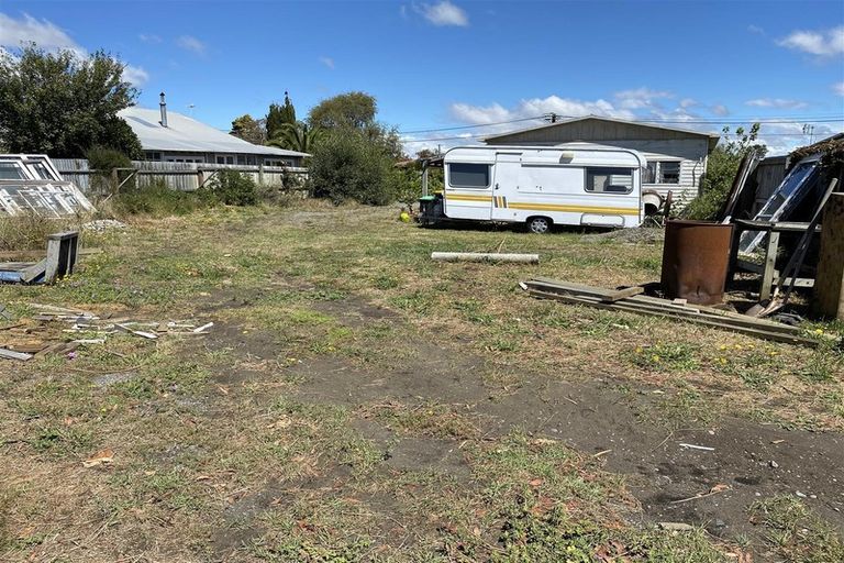 Photo of property in 111 Palmers Road, New Brighton, Christchurch, 8083