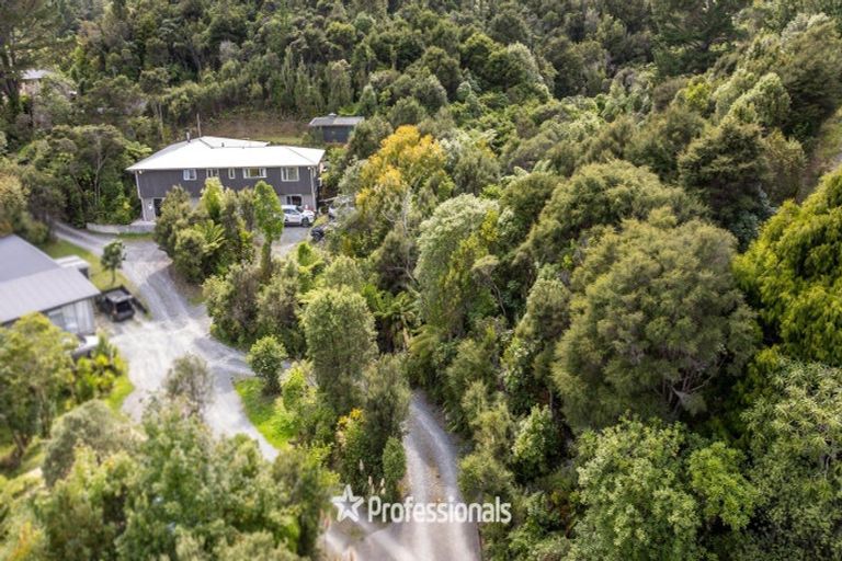 Photo of property in 79a Horoeka Street, Stokes Valley, Lower Hutt, 5019