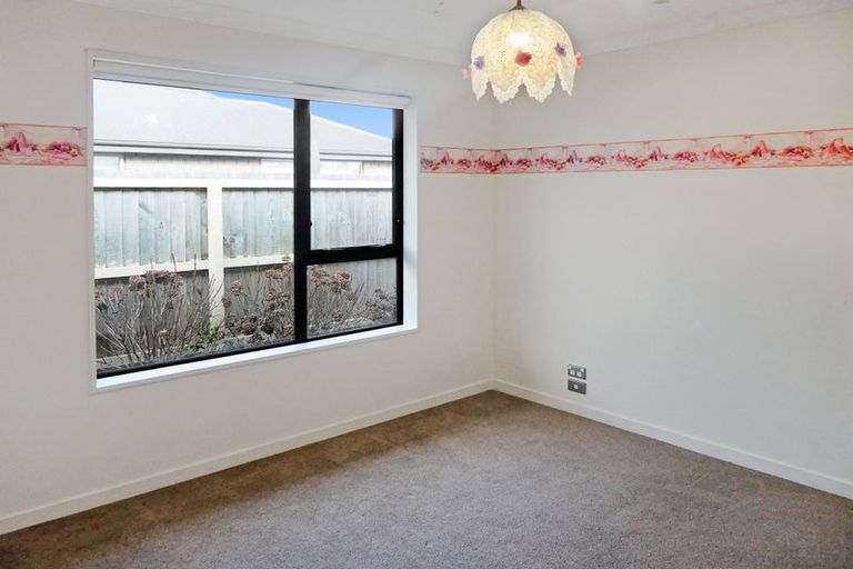 Photo of property in 20 Josephine Crescent, Aidanfield, Christchurch, 8025