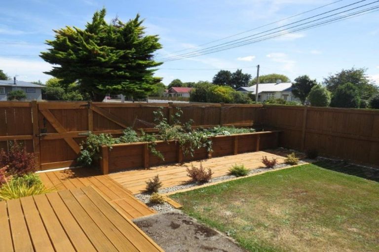 Photo of property in 1 Sedcole Street, Pahiatua, 4910