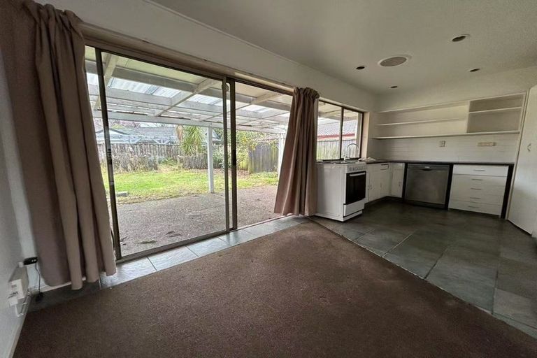 Photo of property in 7 Windoma Circle, Manukau, Auckland, 2025