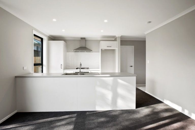 Photo of property in 143 Avalon Drive, Nawton, Hamilton, 3200