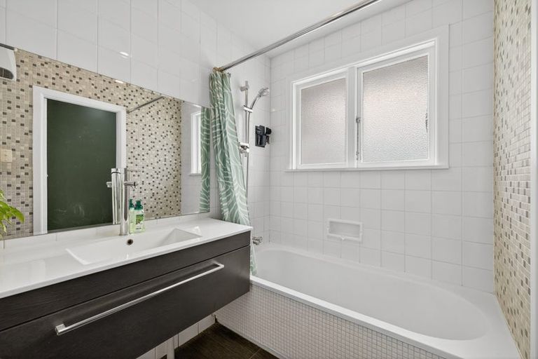 Photo of property in 27 Ranui Street, Hei Hei, Christchurch, 8042