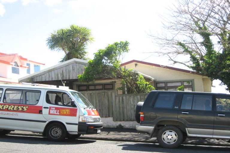 Photo of property in 95 Buller Street, New Plymouth, 4312