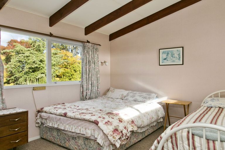 Photo of property in 354 Lake Terrace, Two Mile Bay, Taupo, 3330