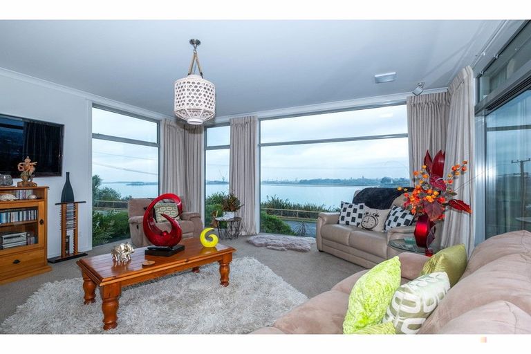 Photo of property in 10 Climie Terrace, Waimataitai, Timaru, 7910