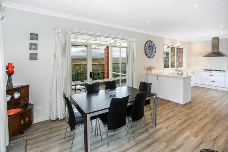 Photo of property in 24 Premila Drive, Pukekohe, 2120