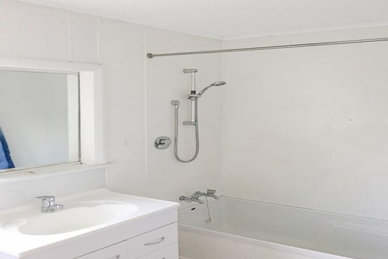 Photo of property in 217 College Street, West End, Palmerston North, 4412