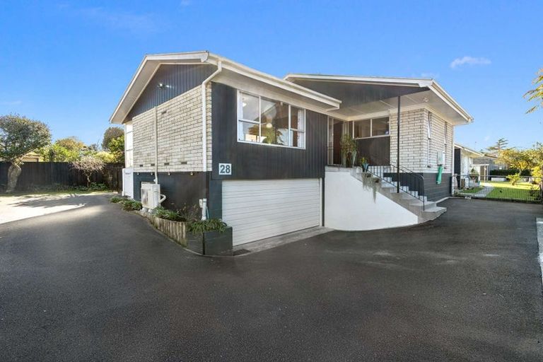 Photo of property in 28 Chequers Avenue, Chartwell, Hamilton, 3210