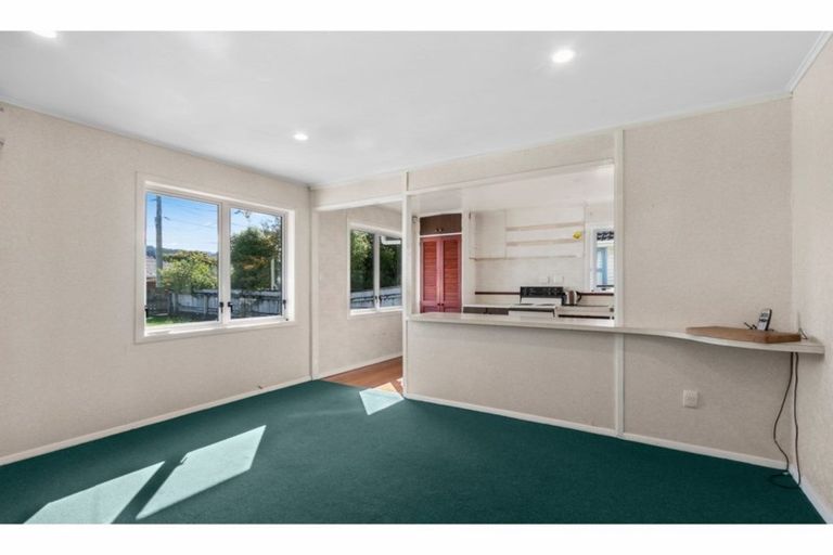 Photo of property in 11 Marion Street, Silverstream, Upper Hutt, 5019