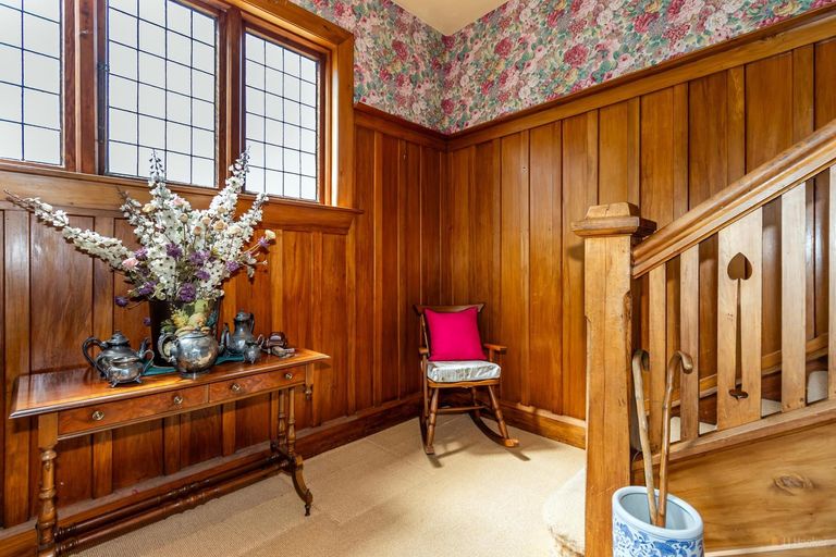 Photo of property in 165 High Street, Waimate, 7924