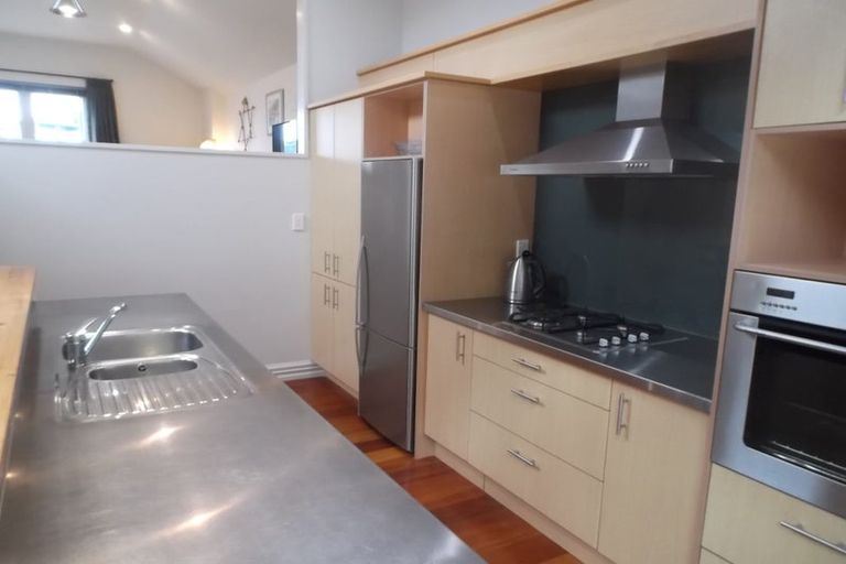 Photo of property in 153c Grant Road, Thorndon, Wellington, 6011