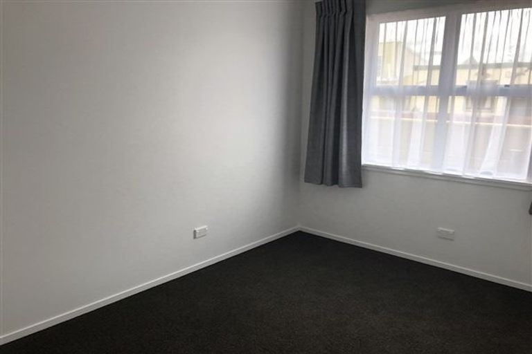 Photo of property in 35 Lombard Street, Palmerston North, 4410