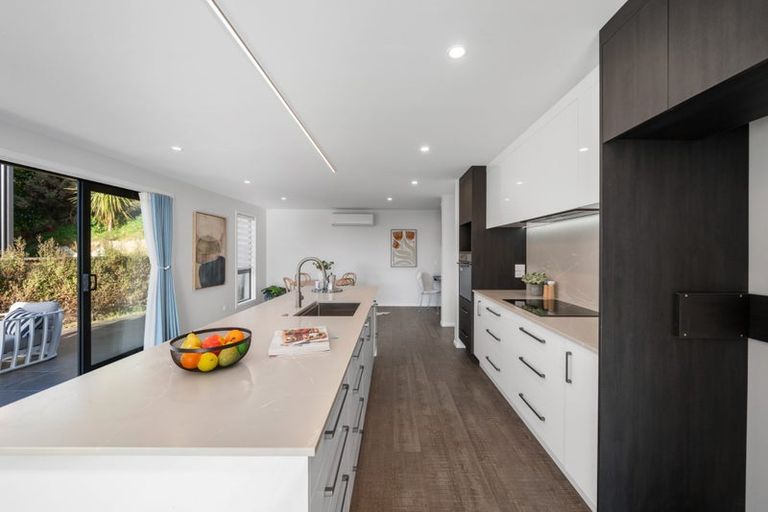 Photo of property in 2b Kaiaho Close, Aotea, Porirua, 5024