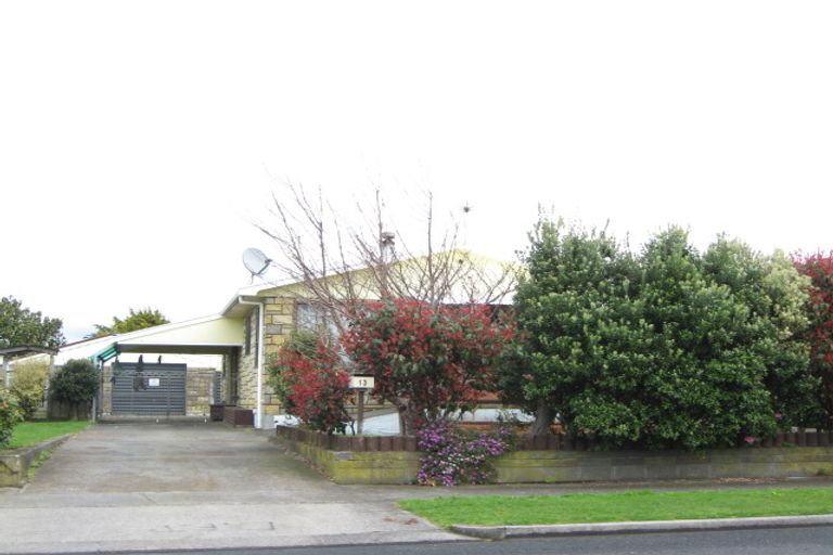 Photo of property in 13 Hume Street, Waitara, 4320
