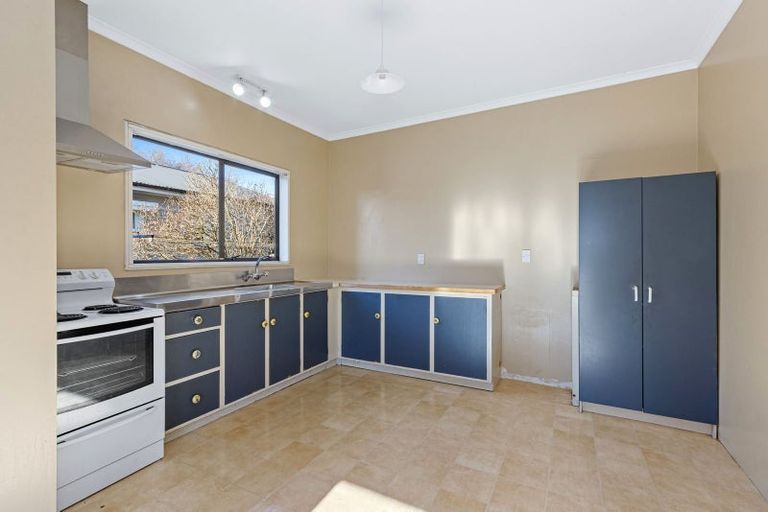 Photo of property in 15 Harrow Street, Phillipstown, Christchurch, 8011