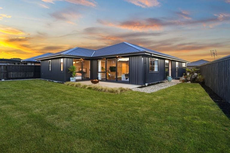Photo of property in 3 Kotua Street, Woodend, 7610