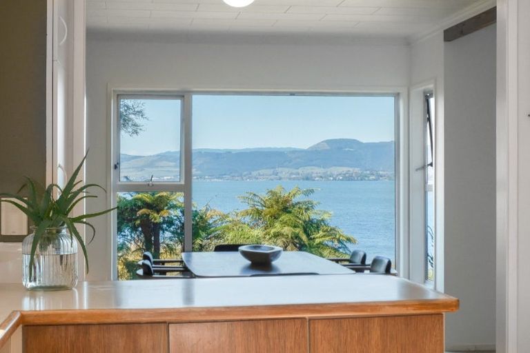 Photo of property in 137 Koutu Road, Kawaha Point, Rotorua, 3010