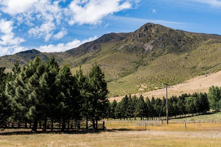 Photo of property in 48 Ahuriri Drive, Omarama, 9412