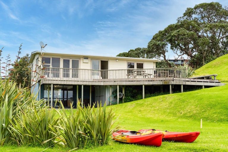 Photo of property in 69 Pacific Bay Road, Tutukaka, Whangarei, 0173