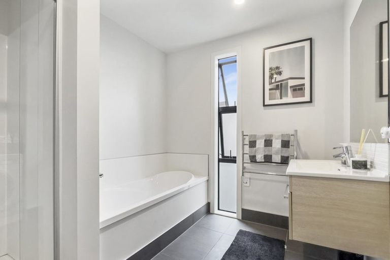 Photo of property in 9/4163 Great North Road, Glen Eden, Auckland, 0602