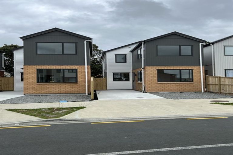 Photo of property in 5 Combat Street, Papakura, 2110