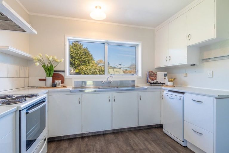 Photo of property in 19 Carlyle Street, Leamington, Cambridge, 3432