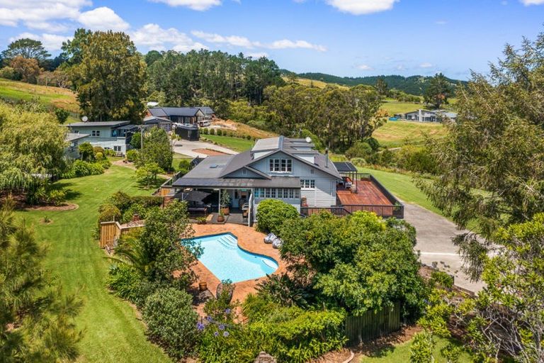 Photo of property in 2 Pinestead Reach, Stillwater, Silverdale, 0993