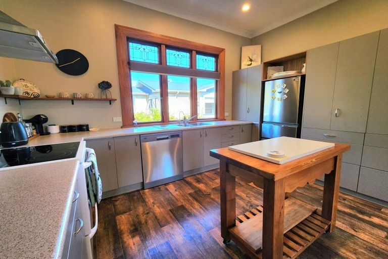 Photo of property in 16 Marsden Road, Greymouth, 7805