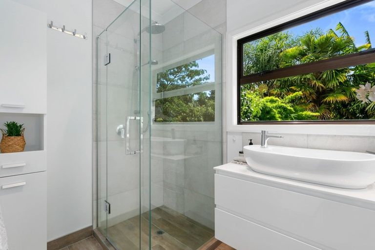 Photo of property in 70 Darraghs Road, Brookfield, Tauranga, 3110