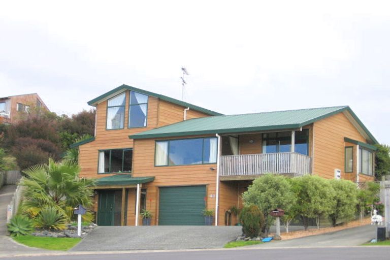 Photo of property in 42 Governor Grey Road, Snells Beach, 0920