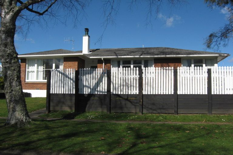 Photo of property in 1 Parekarangi Grove, Turangi, 3334