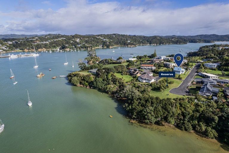 Photo of property in 8 Kakapu Road, Okiato, Russell, 0272