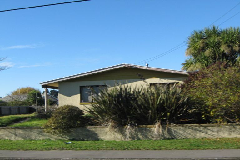 Photo of property in 119 Palmers Road, New Brighton, Christchurch, 8083