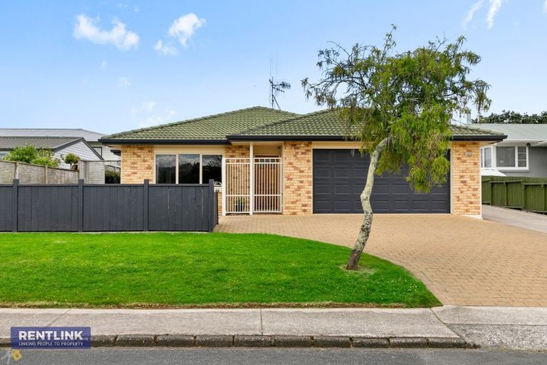 Photo of property in 16a Goods Road, Otumoetai, Tauranga, 3110