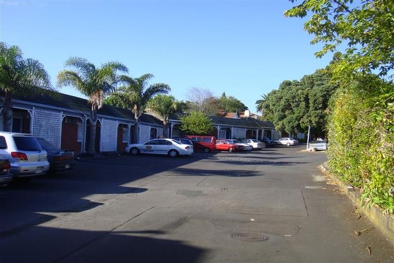 Photo of property in 226 Green Lane West, Epsom, Auckland, 1051