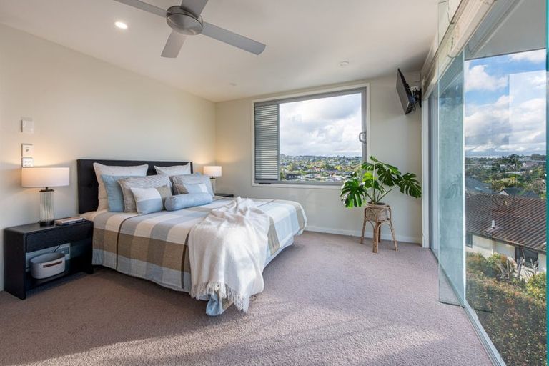 Photo of property in 3a Kowhai Road, Mairangi Bay, Auckland, 0630