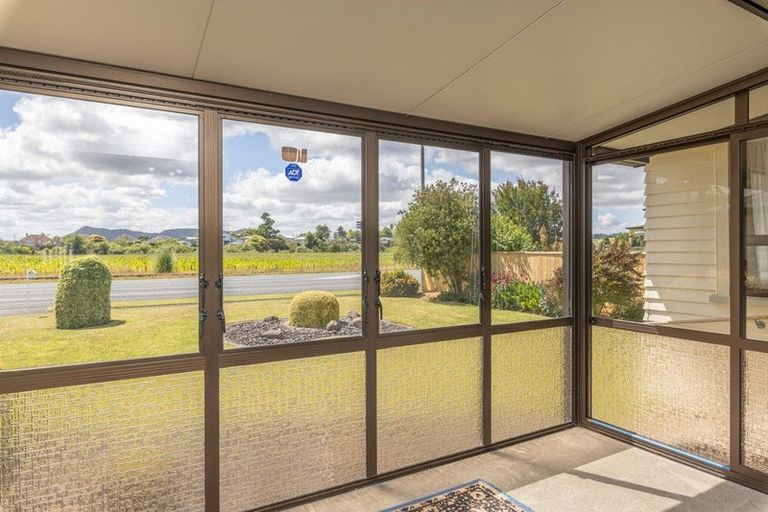 Photo of property in 42 Great South Road, Huntly, 3700