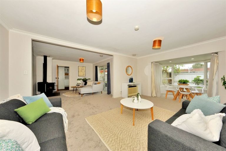 Photo of property in 155 Maidstone Road, Avonhead, Christchurch, 8042