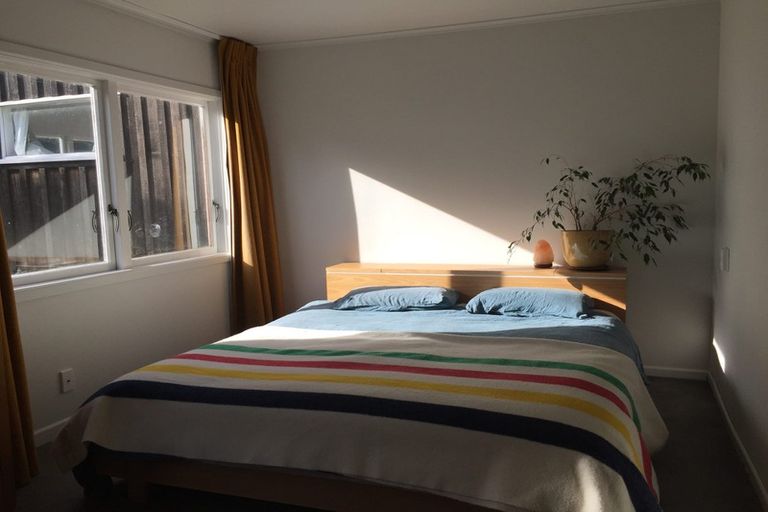 Photo of property in 43 Delhi Crescent, Khandallah, Wellington, 6035