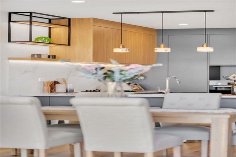 Photo of property in 41 Drumconnell Drive, Flat Bush, Auckland, 2019